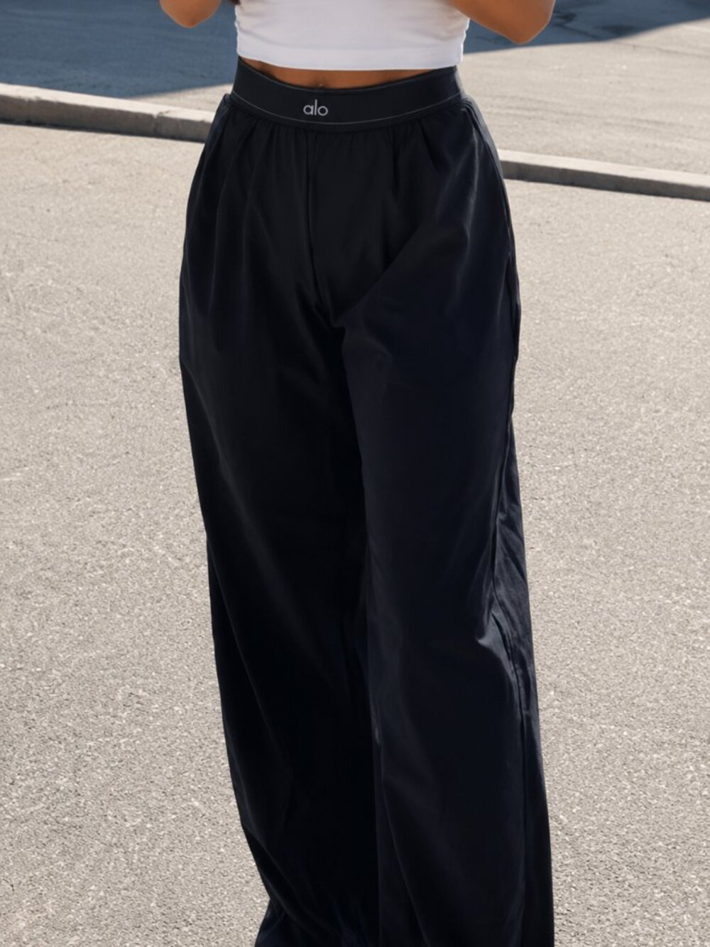 💌Alo Yoga Suit Up Trouser (Regular) - Loose/Straight/Versatile Outfit🛒